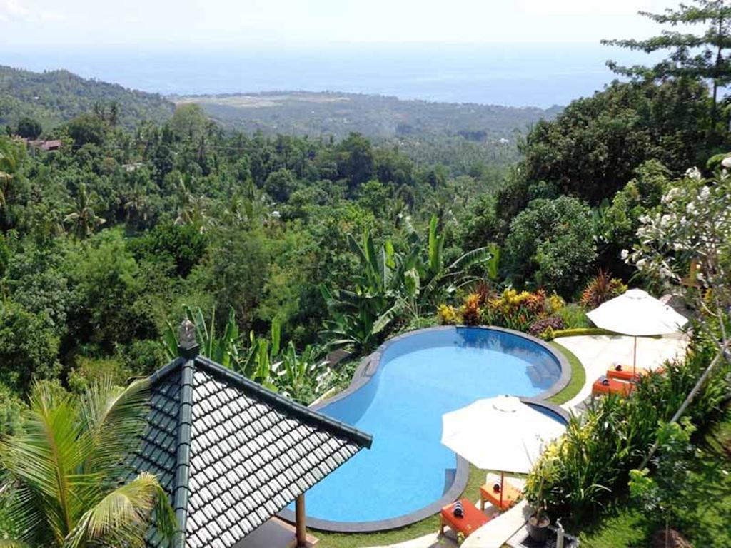 Le Tito Villa Lovina